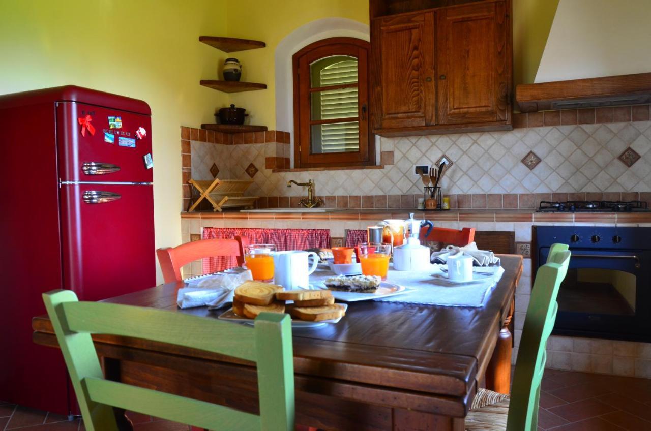 Agriturismo L'Impero سانتا لوتشي المظهر الخارجي الصورة
